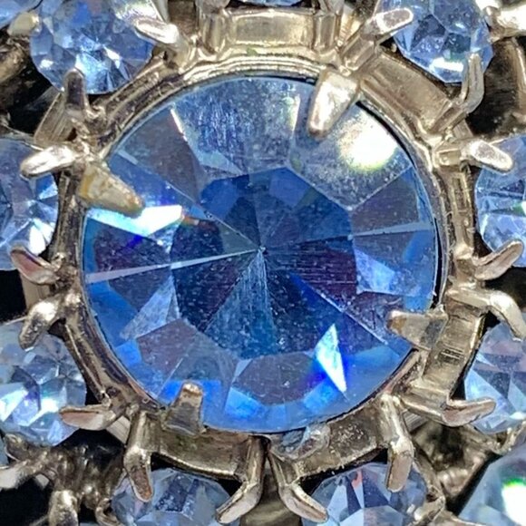 Vintage Pin Brooch Earrings Clip On Blue Rhinestone Prong Set Jewelry Set 3pc - Picture 4 of 9